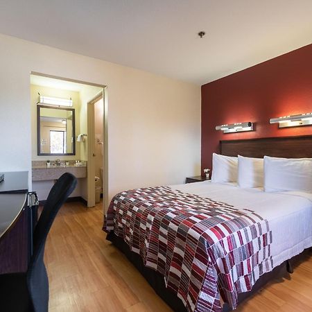 Sacramento Inn & Suites ノース・ハイランズ エクステリア 写真